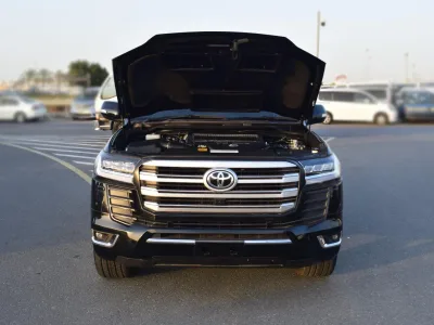 2018 Toyota Land Cruiser Sahara 4.4L Diesel 4WD – Black