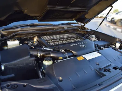 2018 Toyota Land Cruiser Sahara 4.4L Diesel 4WD – Black