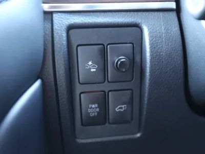 2019 Toyota Land Cruiser 200 4.6 ZX 4WD WALD