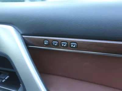 2019 Toyota Land Cruiser 200 4.6 ZX 4WD WALD