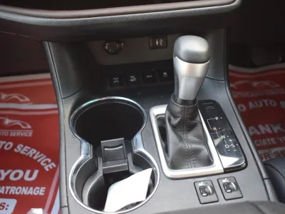 2019 Toyota kluger push start (No.830771)
