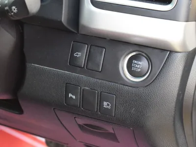 2019 Toyota kluger push start (No.830771)
