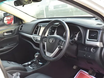 2019 Toyota kluger push start (No.830771)