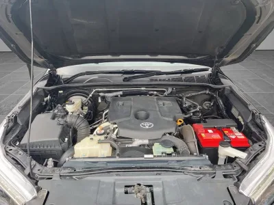 2020 Toyota Hilux  SR5 CRUISER 2.8DT 6AT 4WD