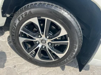 2021 Toyota LandCruiser GXR Grand Touring SUV (No.680548)