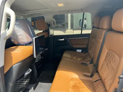 2021 Toyota LandCruiser GXR Grand Touring SUV (No.680548)