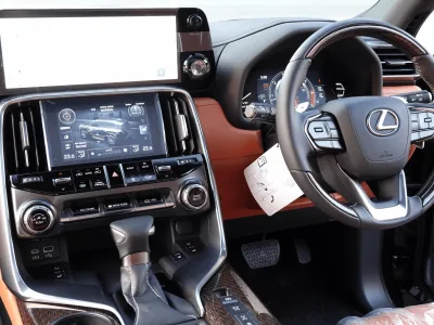 2025 Lexus LX 600 Executive AWD Levinson 4-Seater (No.960732)