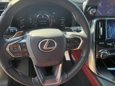 2025 Lexus LX600 LEXUS SIGNATURE EDITION 7 Seats(No.830805)