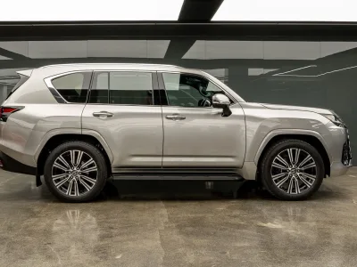 2025 Lexus LX600 LEXUS SIGNATURE EDITION 7 Seats(No.830807)