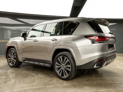 2025 Lexus LX600 LEXUS SIGNATURE EDITION 7 Seats(No.830807)