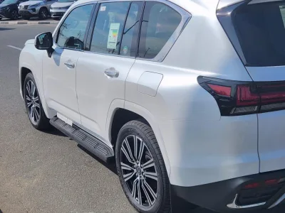 2025 Lexus LX600 LEXUS SIGNATURE EDITION 7 Seats(No.830805)