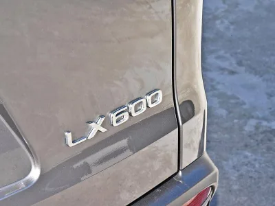 2022 Lexus LX600 SUV Liquid Metal/Black (No.480731)
