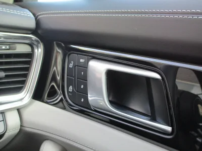 2022 Porsche Panamera 2.9 PDK Panoramic Sunroof (Jet Black Metallic) (No.J0576)