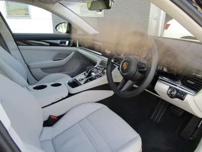 2022 Porsche Panamera 2.9 PDK Panoramic Sunroof (Jet Black Metallic) (No.J0576)