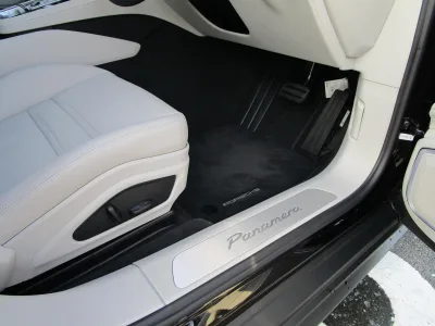 2022 Porsche Panamera 2.9 PDK Panoramic Sunroof (Jet Black Metallic) (No.J0576)