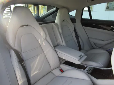 2022 Porsche Panamera 2.9 PDK Panoramic Sunroof (Jet Black Metallic) (No.J0576)