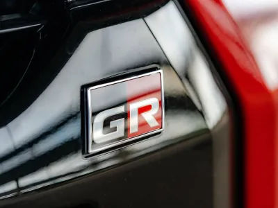 2022 RHD Toyota Hilux GR Sport double cab ( Pickup )  2.8 automatic 4×4 (No.560461)