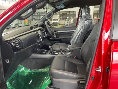 2022 RHD Toyota Hilux double cab ( Pickup ) Rocco 2.8 automatic 4×4 (No.560459)