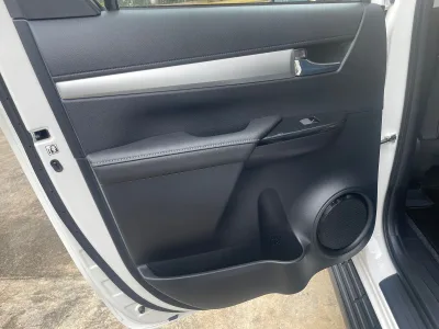 2022 TOYOTA HILUX REVO Double Cab 2.4 MT 4WD (Pickup) with Offroad Accessories ( No.560463)