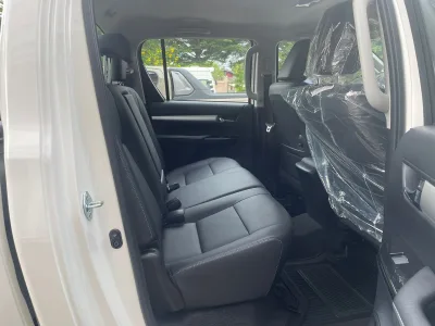 2022 TOYOTA HILUX REVO Double Cab 2.4 MT 4WD (Pickup) with Offroad Accessories ( No.560463)