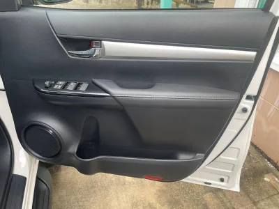 2022 TOYOTA HILUX REVO Double Cab 2.4 MT 4WD (Pickup) with Offroad Accessories ( No.560463)