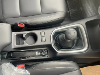 2022 TOYOTA HILUX REVO Double Cab 2.4 MT 4WD (Pickup) with Offroad Accessories ( No.560463)