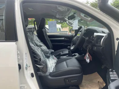 2022 TOYOTA HILUX REVO Double Cab 2.4 MT 4WD (Pickup) with Offroad Accessories ( No.560463)