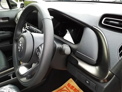 2022 Toyota Aqua Z Safety Sens Right Hand (Clear Beige Metallic) (No.790618) ID 4021