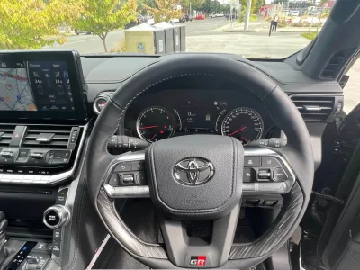 2022 Toyota LandCruiser 300 LC300 GR Sport (No.J0457)