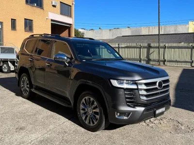 2022 Toyota LandCruiser LC300 Sahara ZX (No.4805240