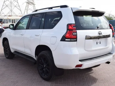 2022 Toyota Prado Petrol full option White (No.830782)
