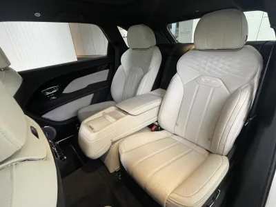 2025 BENTLEY BENTAYGA EWB AZURE (No.103838)