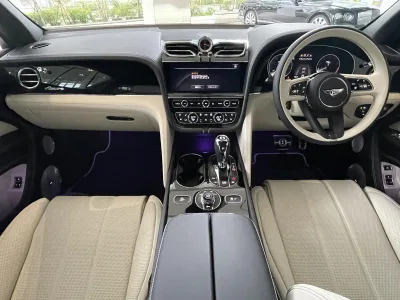 2025 BENTLEY BENTAYGA EWB AZURE (No.103838)