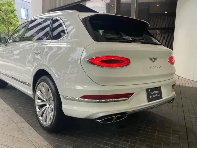 2025 BENTLEY BENTAYGA EWB AZURE (No.103838)
