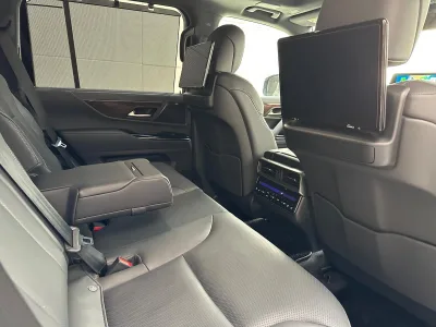 2025 BRAND NEW LEXUS LX500D  Sports Luxury Silver 7 Seater (No.J0558)