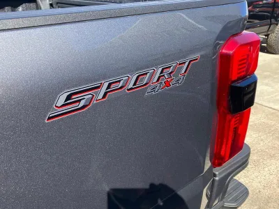 2025 Ford F350 Lariat LHD Pickup (No.960863)