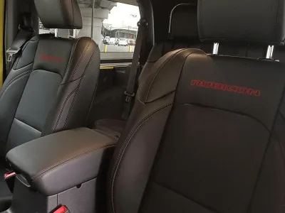 2025 Jeep Wrangler Rubicon Auto 4x4 (NO-480733)