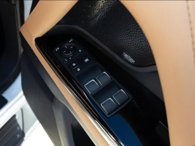 2025 LEXUS LX500D SPORTS LUXURY SUV (No.J0858)