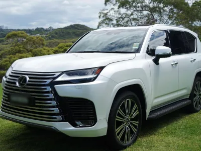 2025 LEXUS LX500D SPORTS LUXURY SUV (No.J0858)