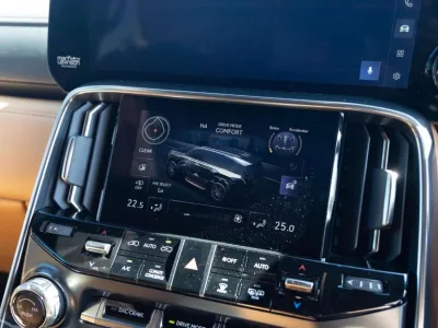 2025 LEXUS LX500D SPORTS LUXURY SUV (No.J0858)