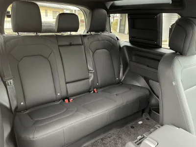 2023 Land Rover Defender 90 75th Limited Edition 4WD (No.960962)