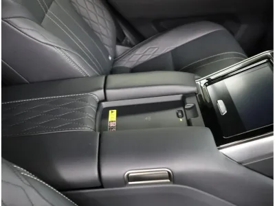 2023 Lexus LX600 EXECUTIVE  Sonic Quartz 4 Seater