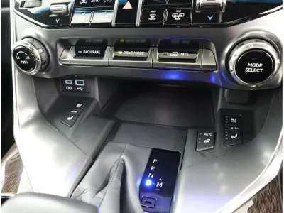 2023 Lexus LX600 EXECUTIVE  Sonic Quartz 4 Seater