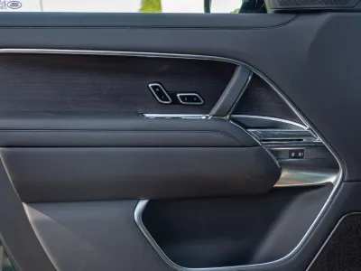 2025 RANGE ROVER AUTOBIOGRAPHY (No.830814)