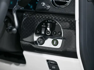 2025 ROLLS-ROYCE BLACK BADGE CULLINAN (No.109906)