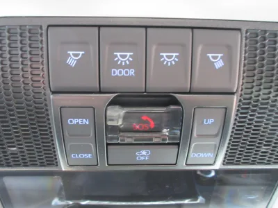 2025 TOYOTA LAND CRUISER 300 3.3 ZX DIESEL (No.960828)