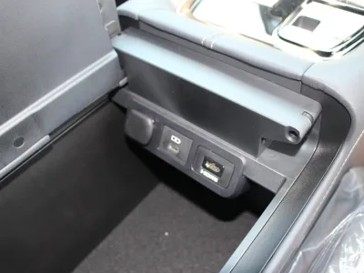 2024 Toyota Alphard 2.5 Z Grade Luxury 7 Seater MPV (No.960815)