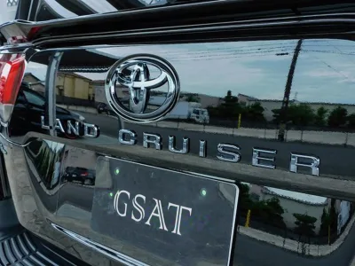 2023 Toyota Land Cruiser 300 3.5 ZX 4WD With WALD Full Aero | Rear Entertainment | JBL Sound System (No.961028)