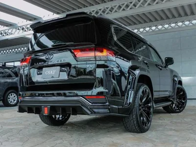 2023 Toyota Land Cruiser 300 3.5 ZX 4WD With WALD Full Aero | Rear Entertainment | JBL Sound System (No.961028)