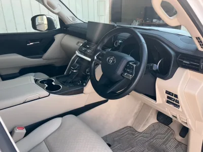 2023 Toyota Land Cruiser 300 ZX 4WD – Modellista Edition